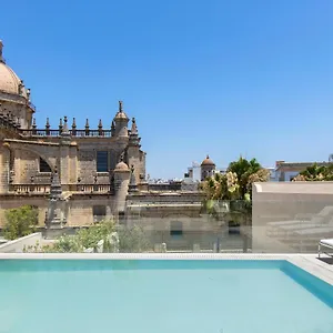 Bodega Tio Pepe Hotel